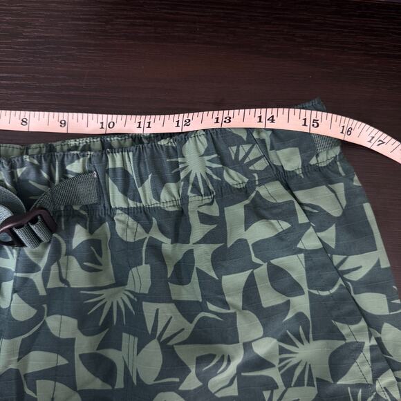 REI Trailmade Amphib Shorts Womens Medium Hiking Hike Swim Sun Peak Jasper Green - Picture 8 of 11